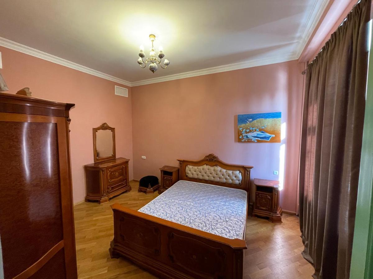 יירבאן X Hotel מראה חיצוני תמונה